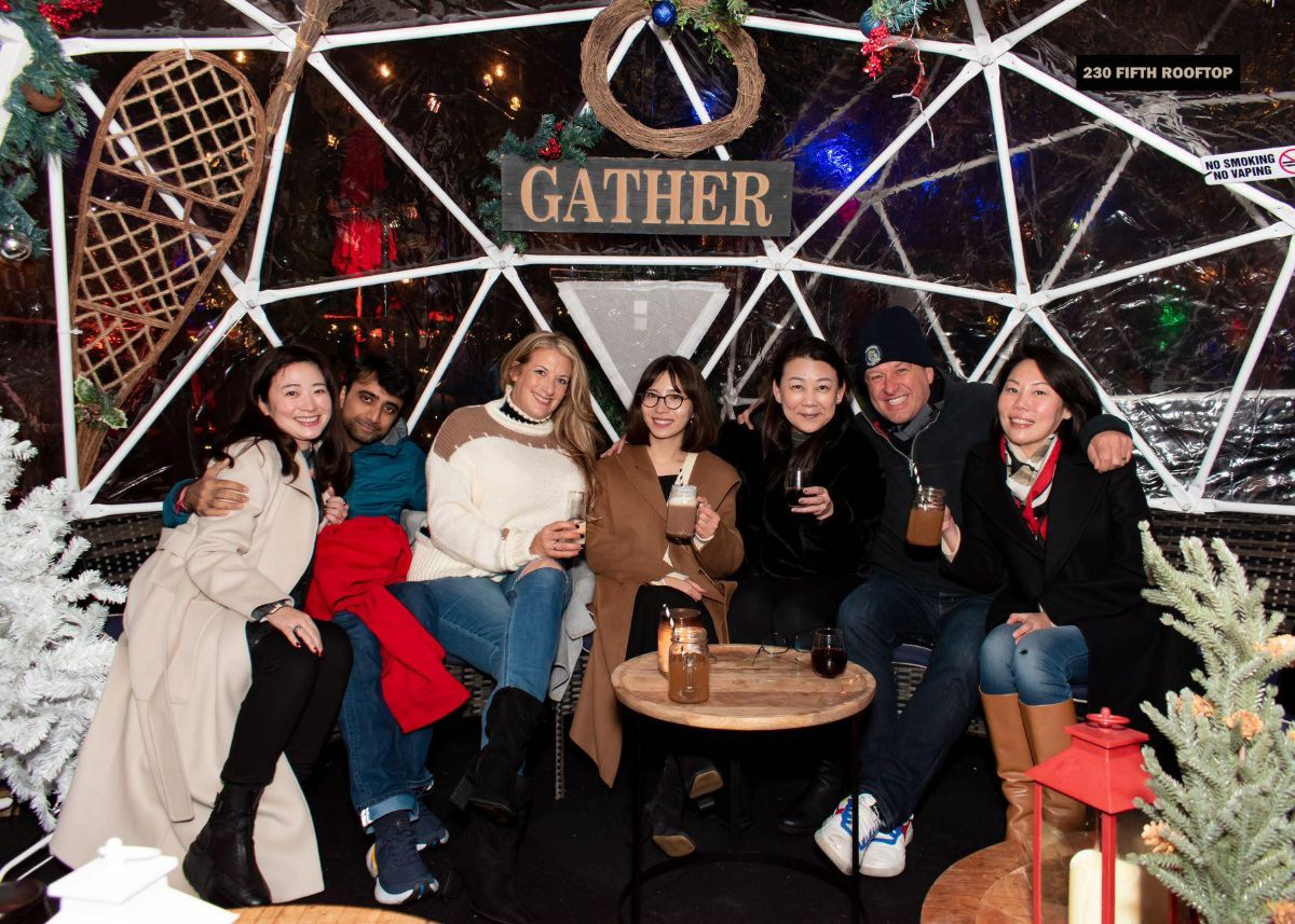 event_with-co-workers